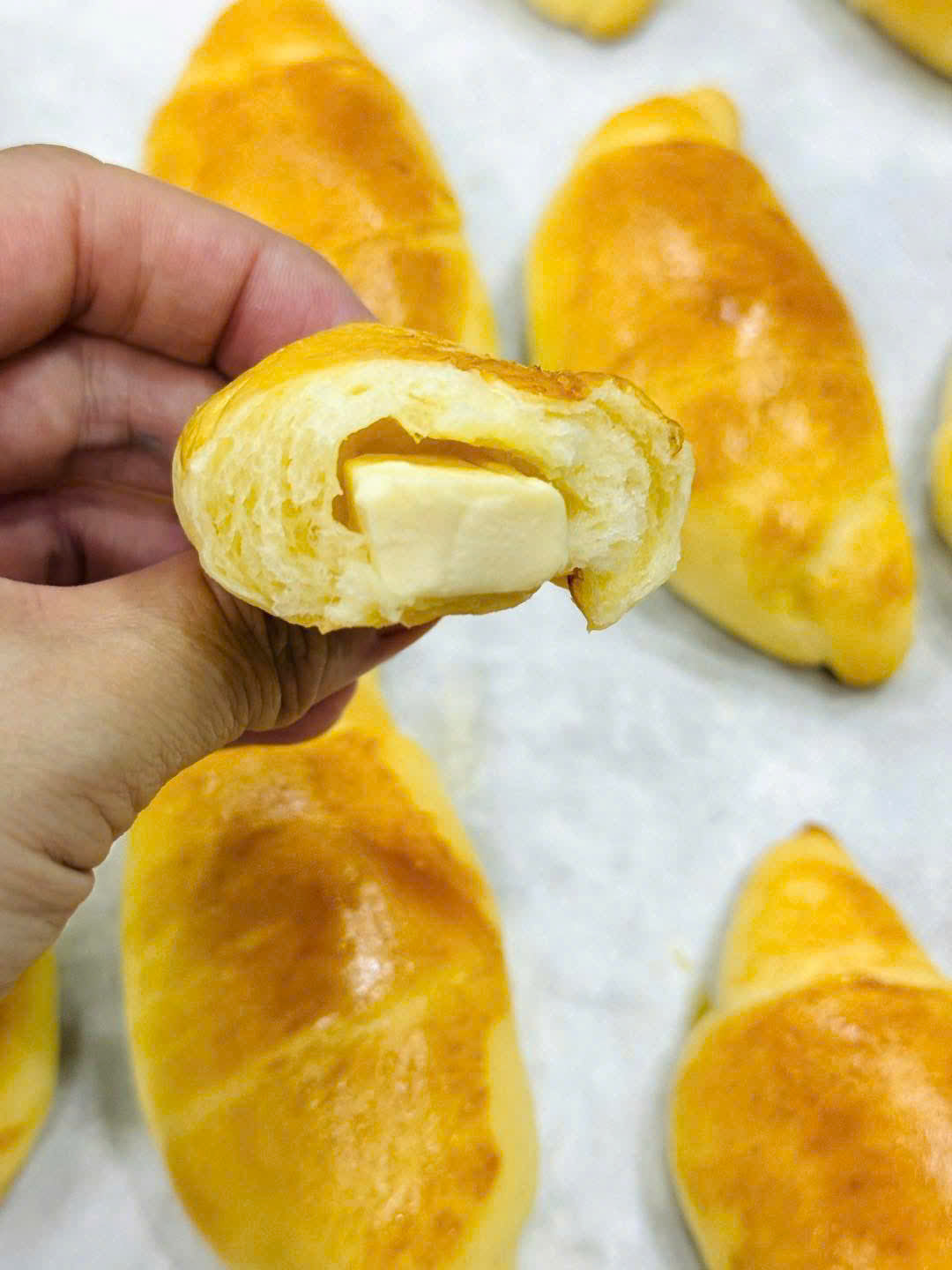 BÁNH CUA PHÔ MAI TƯƠI