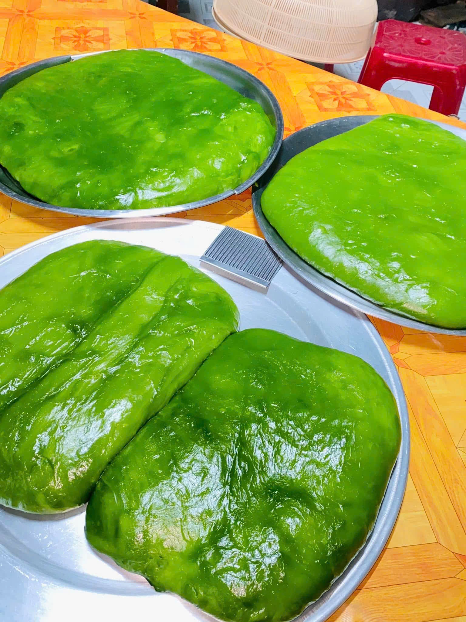 Bánh đúc gân lá dứa