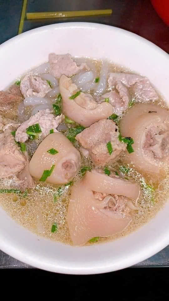 ĐUÔI HEO CỤT
