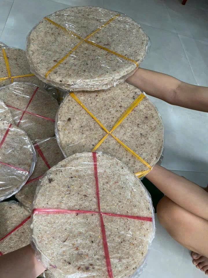 Bánh tráng dừa bình định