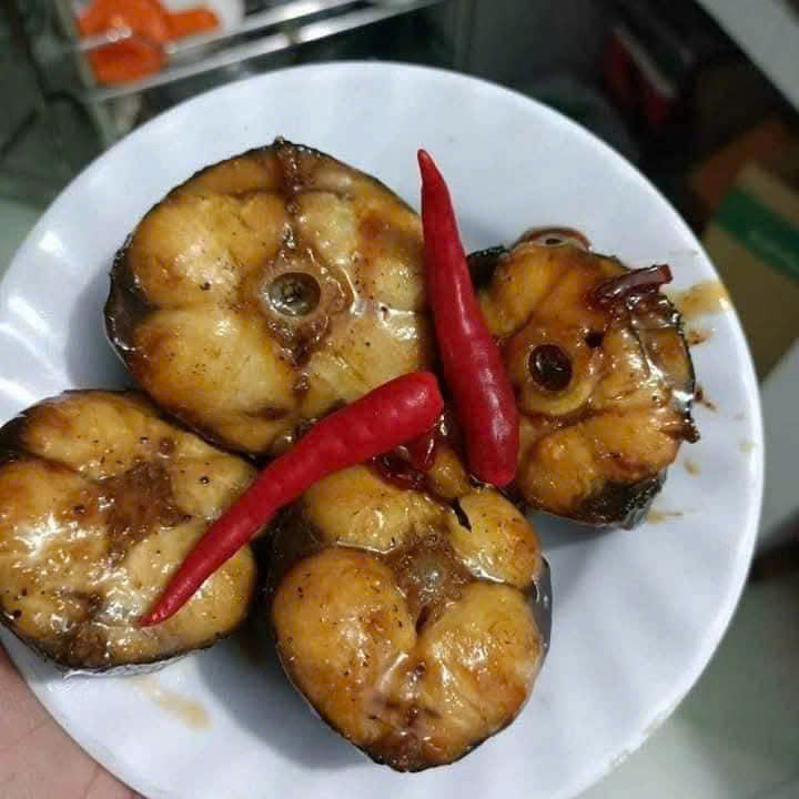 ĐUÔI CÁ THU CẮT KHÚC