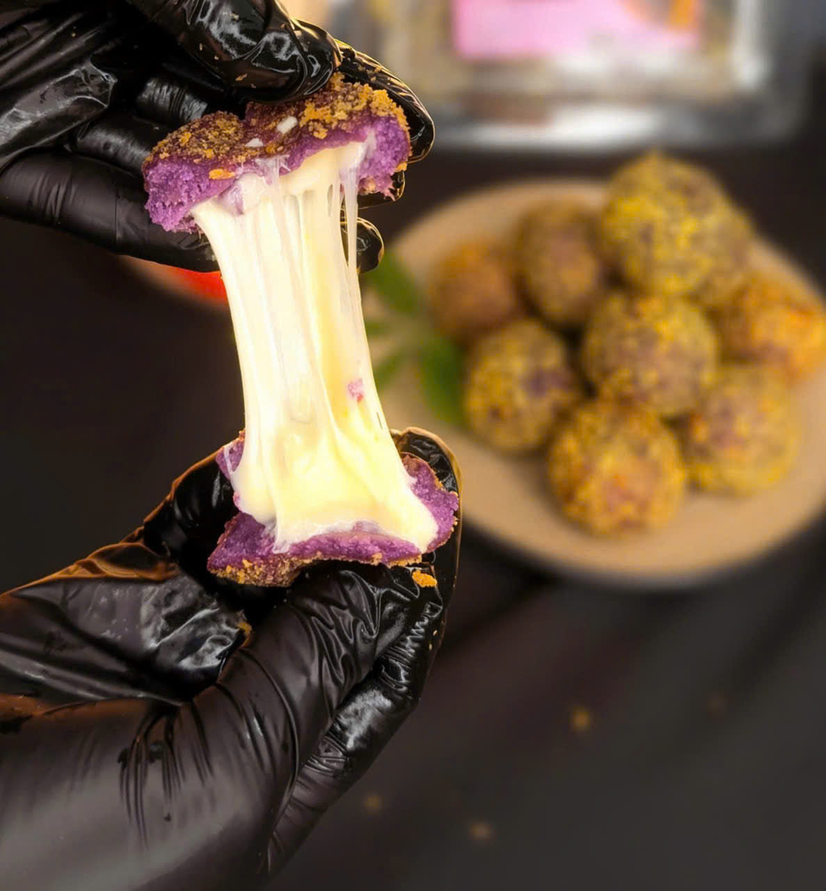 BÁNH MOCHI KHOAI LANG TÍM PHOMAI VIÊN