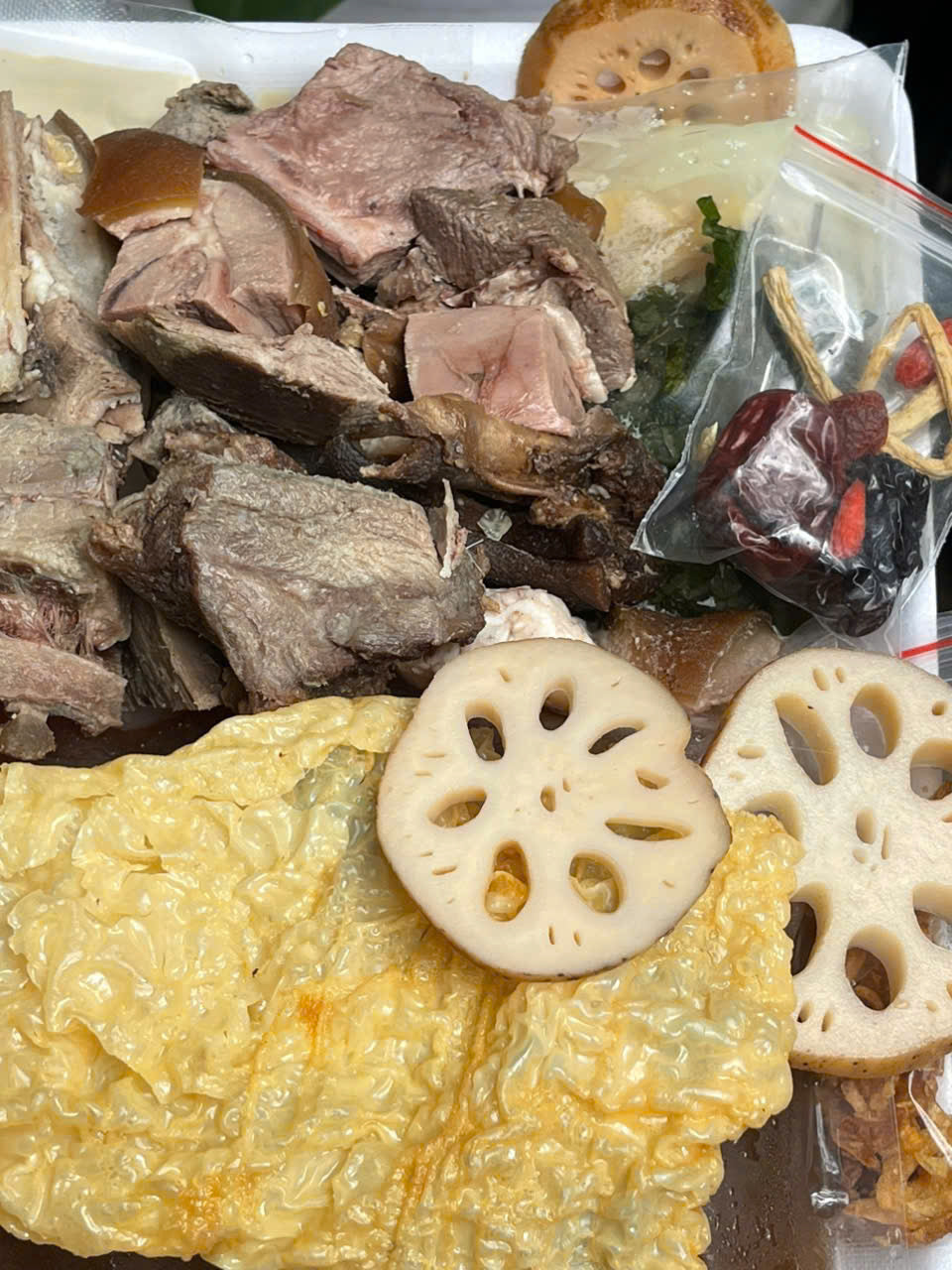 SET LẨU DÊ HẦM THUỐC BẮC