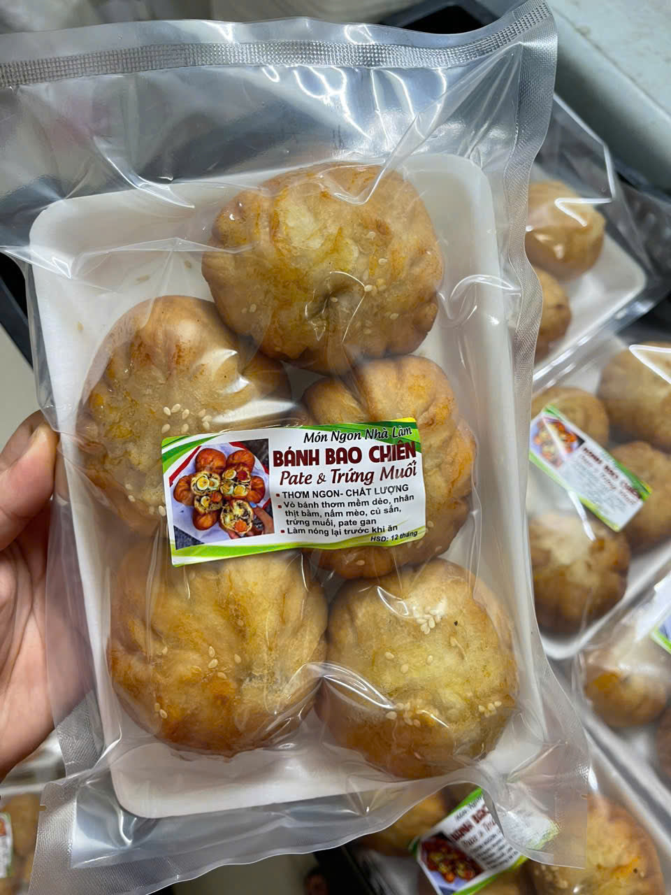BÁNH BAO CHIÊN PATE TRỨNG MUỐI