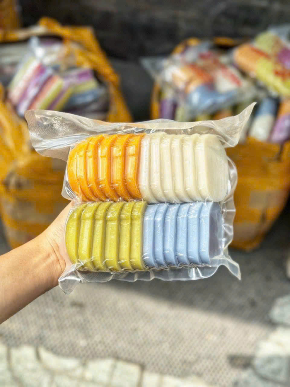 BÁNH ĐÁ - HÀ GIANG