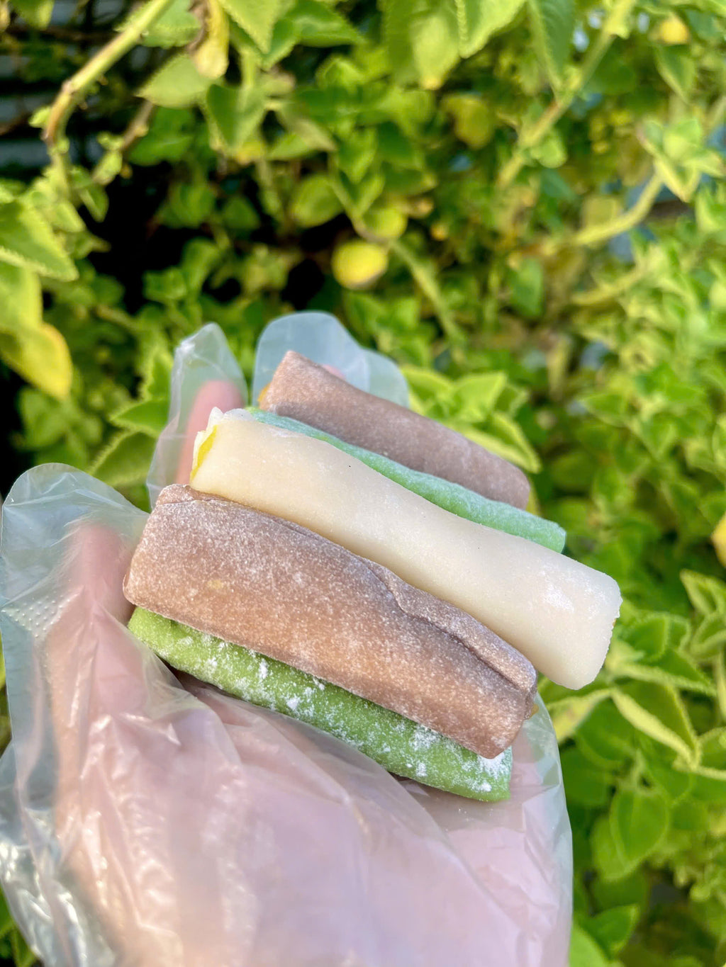BÁNH DẺO SỢI NHÂN KEM TRỨNG MUỐI