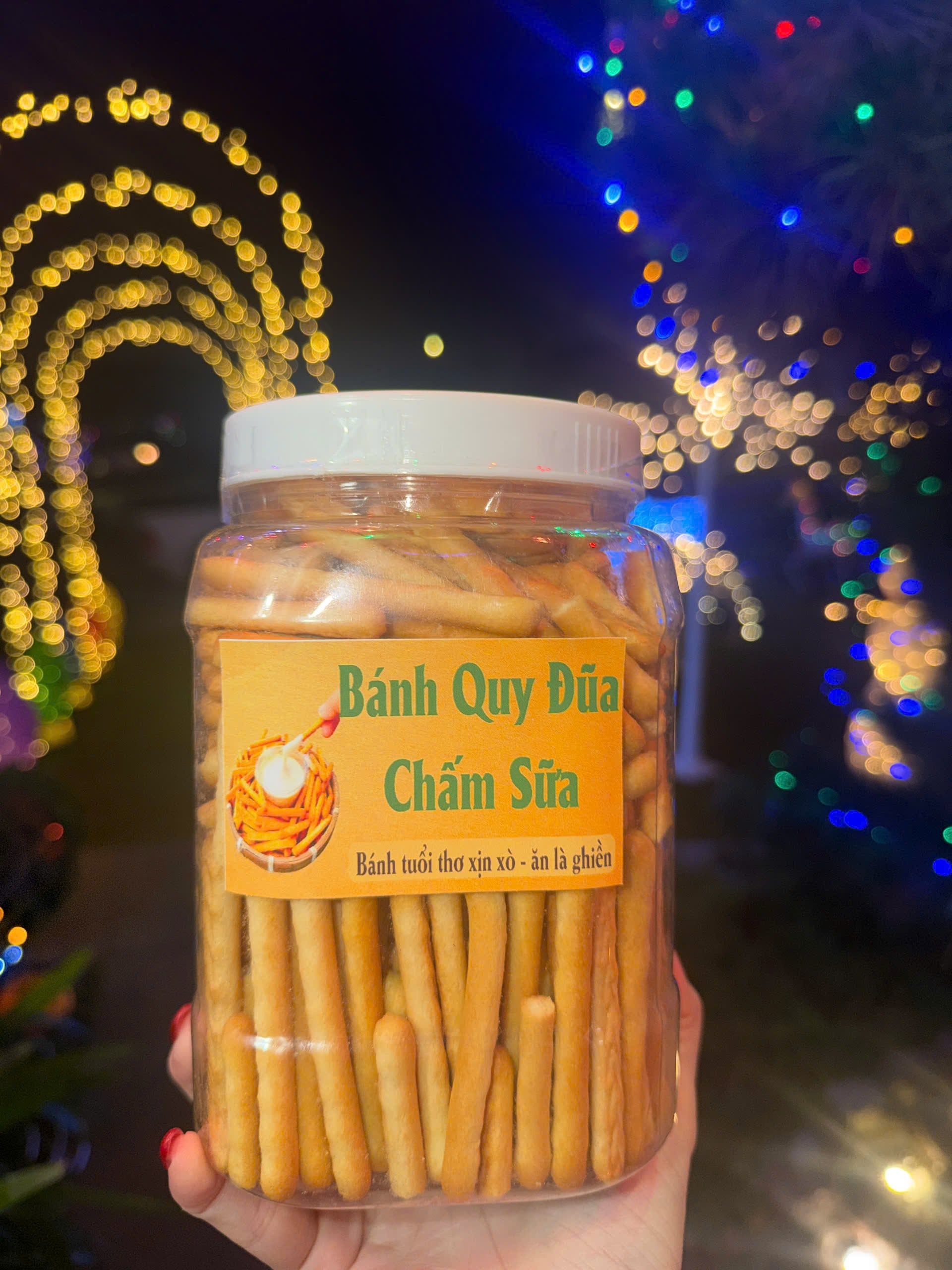 Bánh đũa chấm sữa