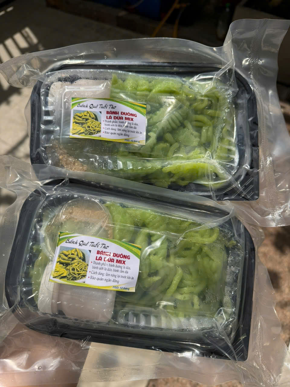 BÁNH ĐUÔNG DỨA MIX