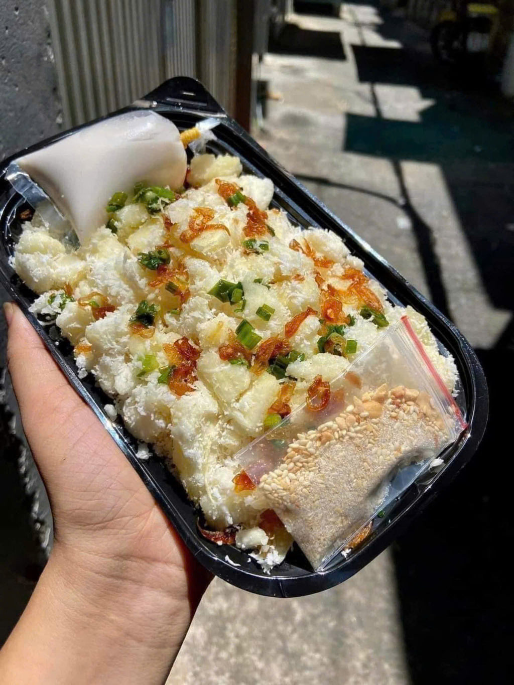 BÁNH KHOAI MÌ XAY CỐT DỪA
