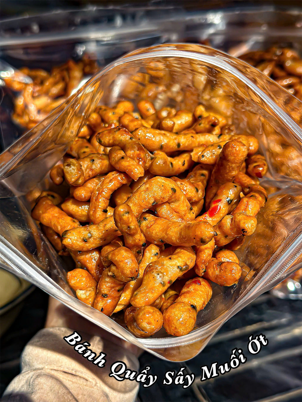 BÁNH QUẨY SẤY MUỐI Ớ
