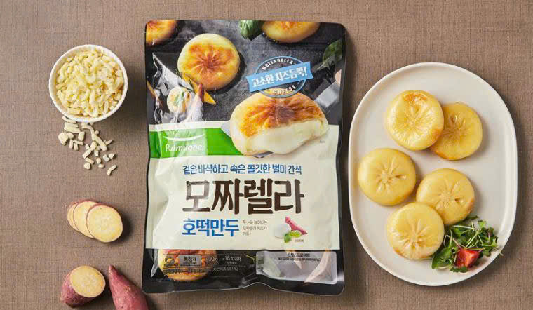 BÁNH XẾP HOTTEOK HÀN QUỐC (BÁNH GẠO PHÔ MAI HÀN QUỐC)