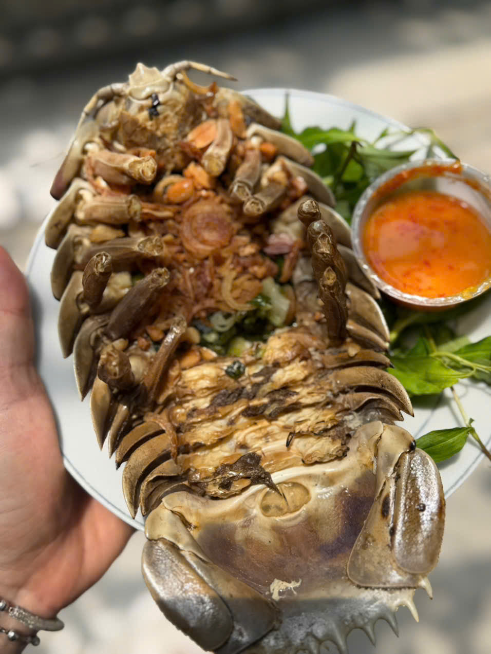 BỌ BIỂN NƯỚNG MỠ HÀNH