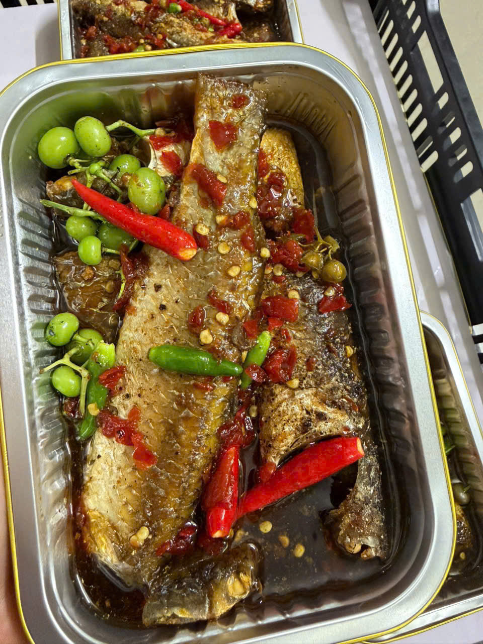 Cá đối kho trái giác
