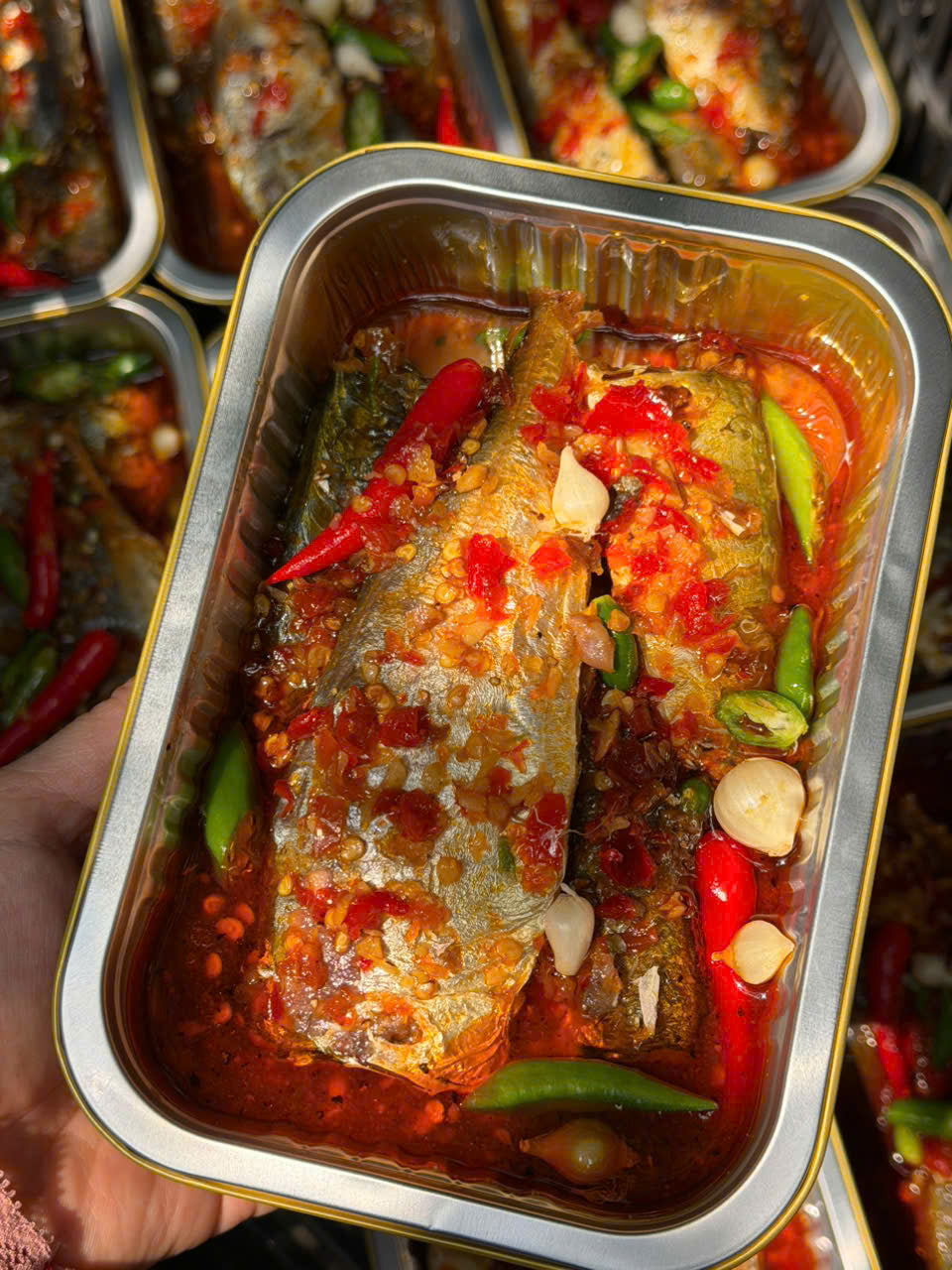 Cá nục kho cay kiểu Huế
