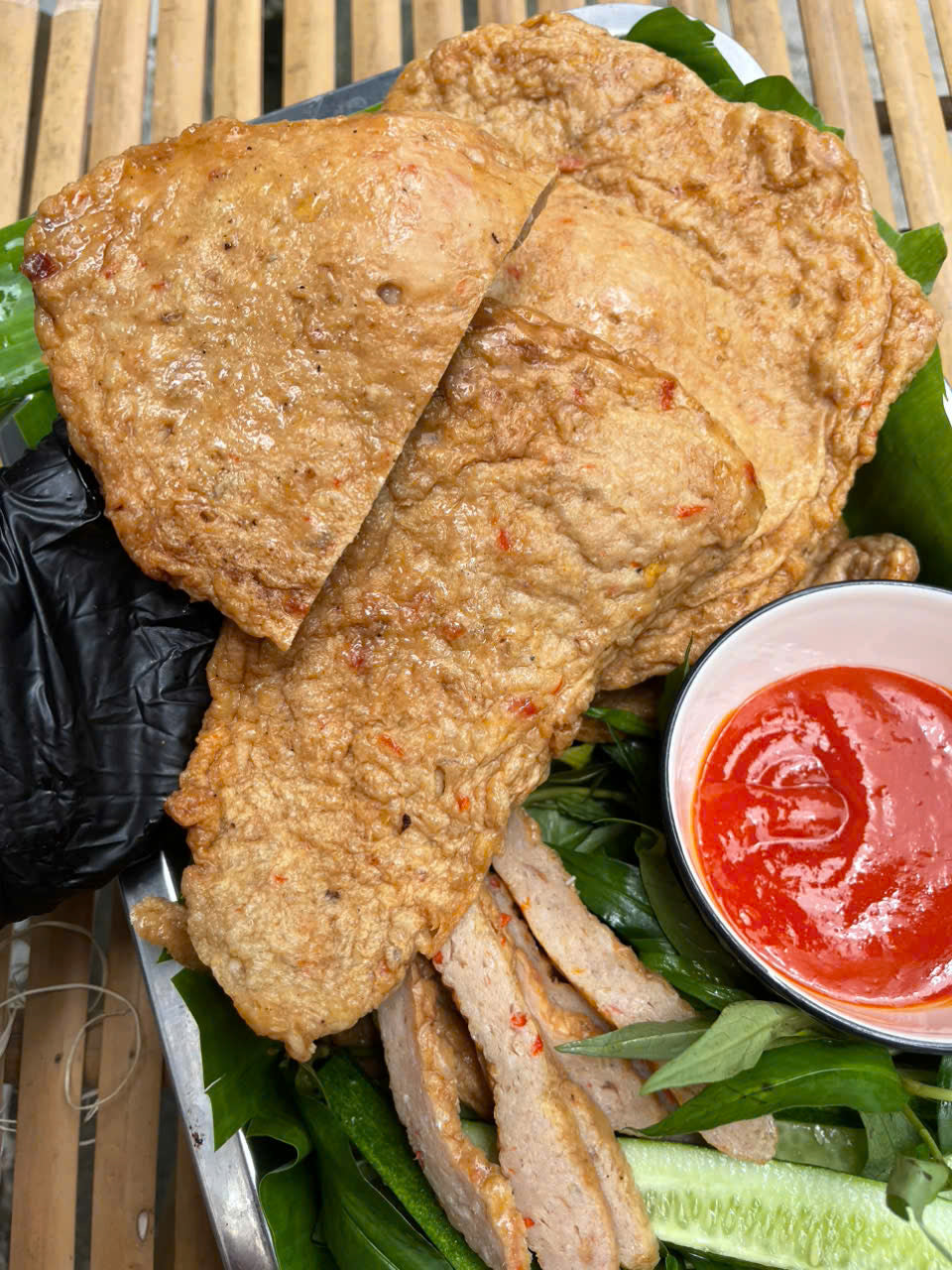 CHẢ CÁ THÁC LÁC CHIÊN CAY