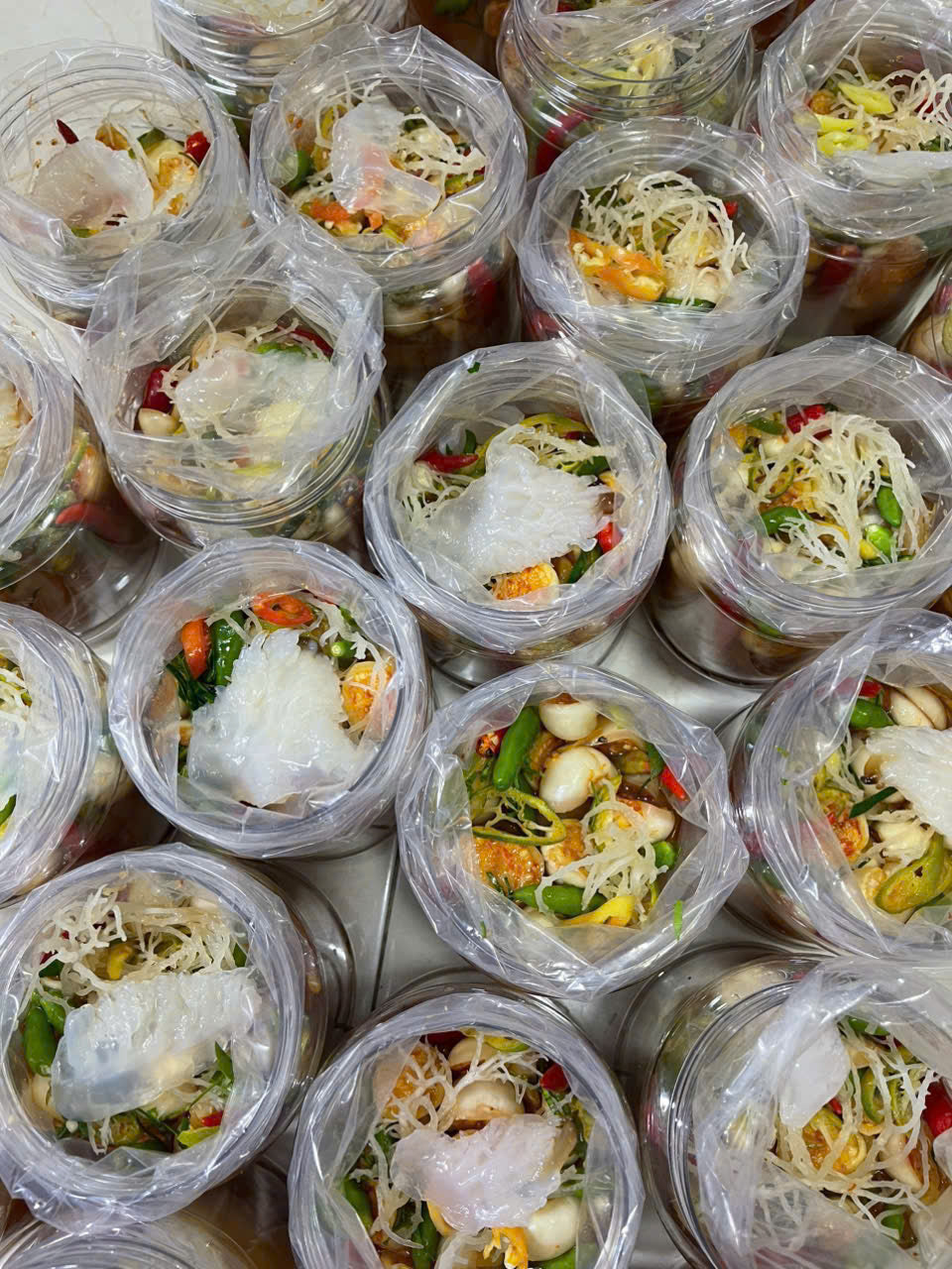 Chân sứa ngâm cà tắc