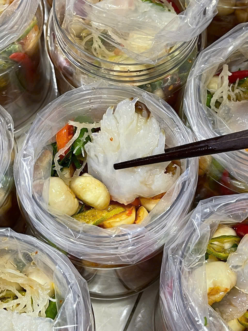 Chân sứa ngâm cà tắc