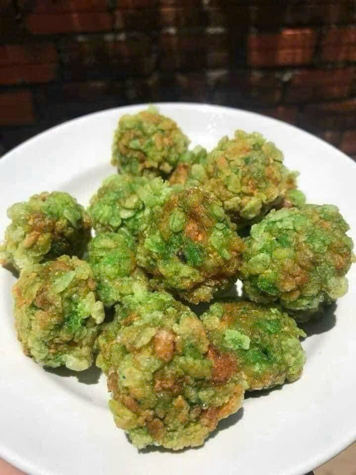 Chả viên cốm xanh