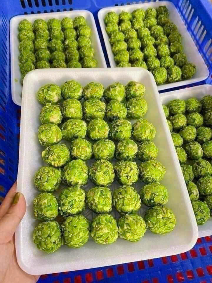 Chả viên cốm xanh