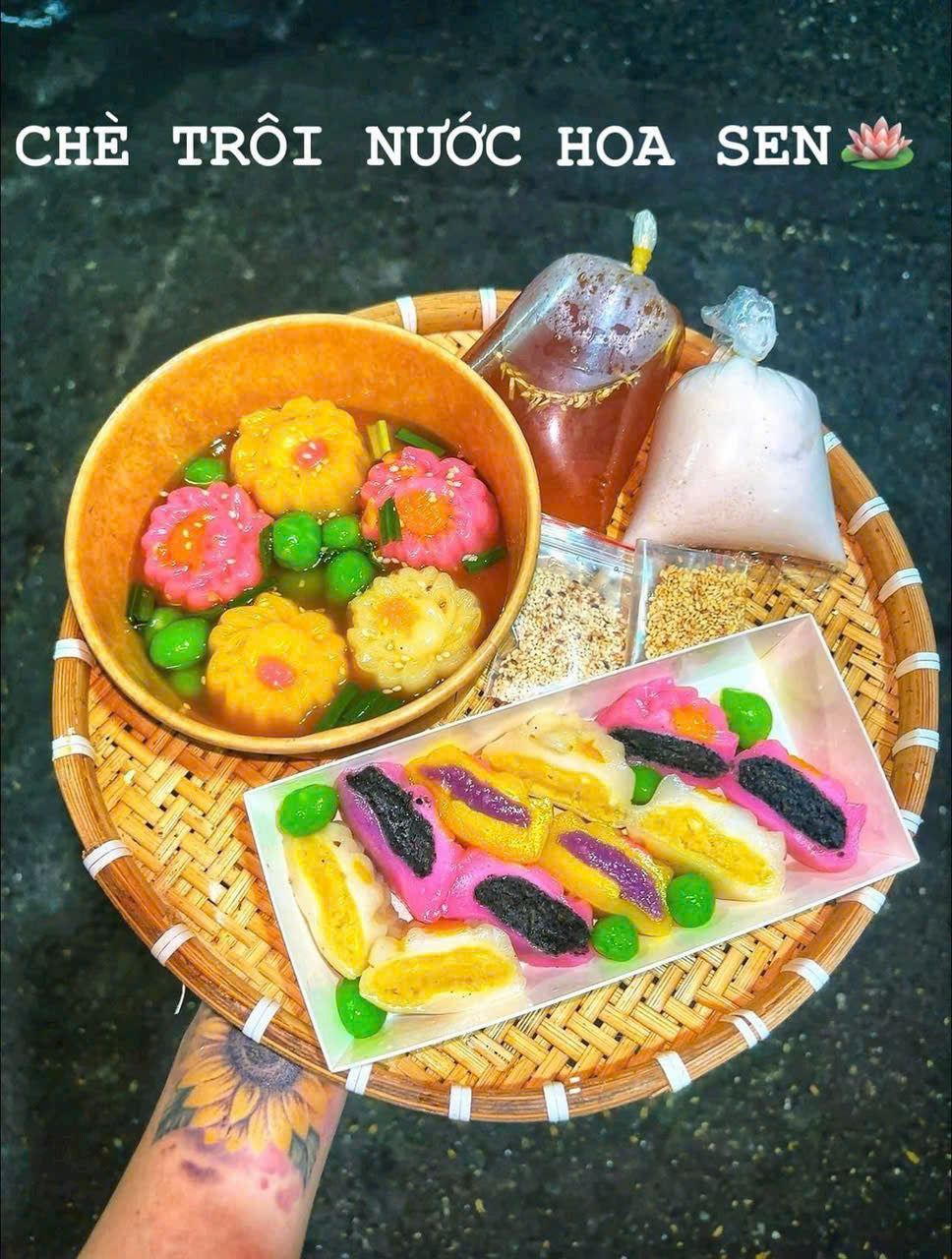 CHÈ TRÔI NƯỚC HOA SEN