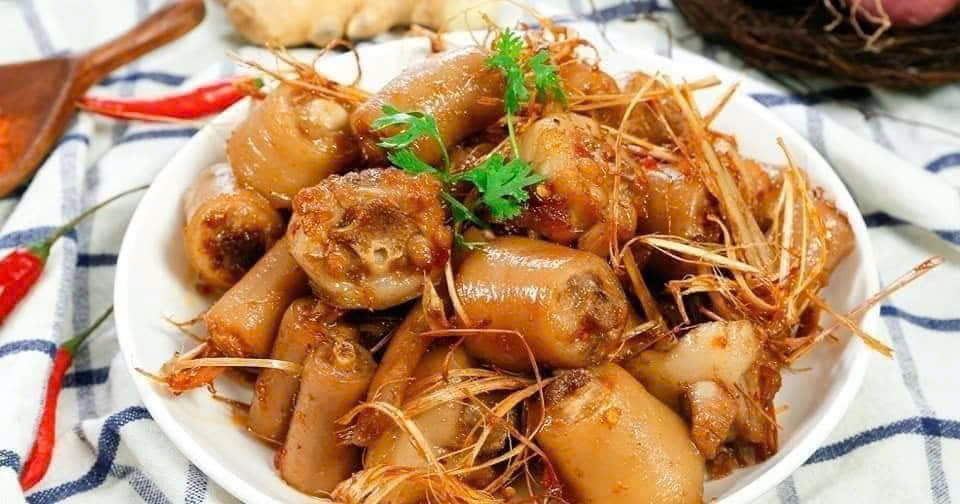 ĐUÔI HEO CỤT