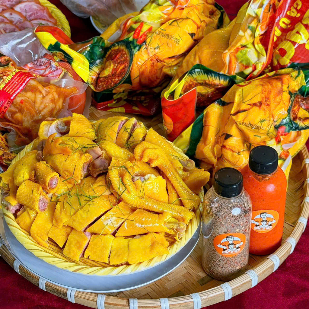 Gà ủ muối bác Hai voi