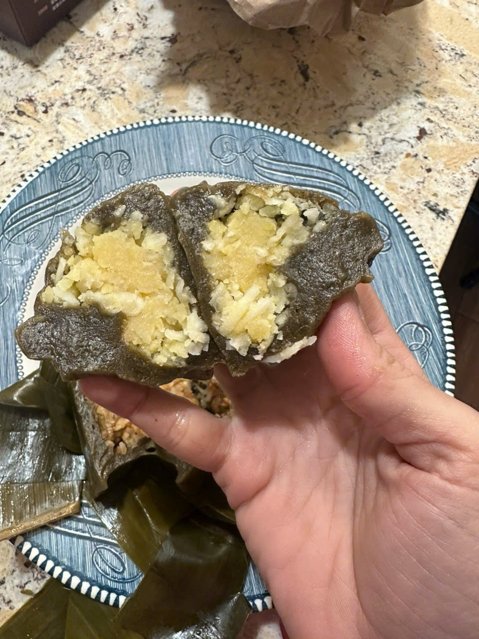 BÁNH ÍT LÁ GAI đậu xanh dừa