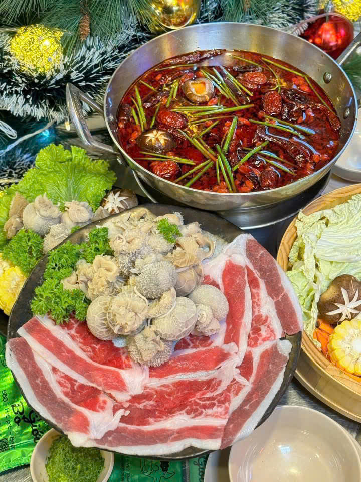 SET LẨU BÒ NHỒI MÔNG CỔ