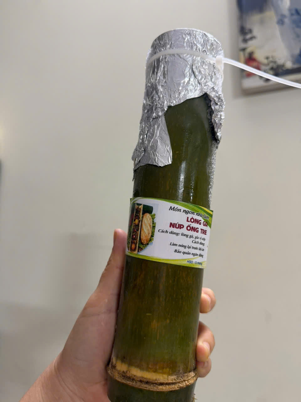Lòng gà núp ống tre