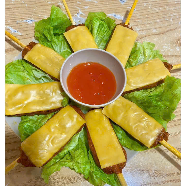 Nem bò phô mai