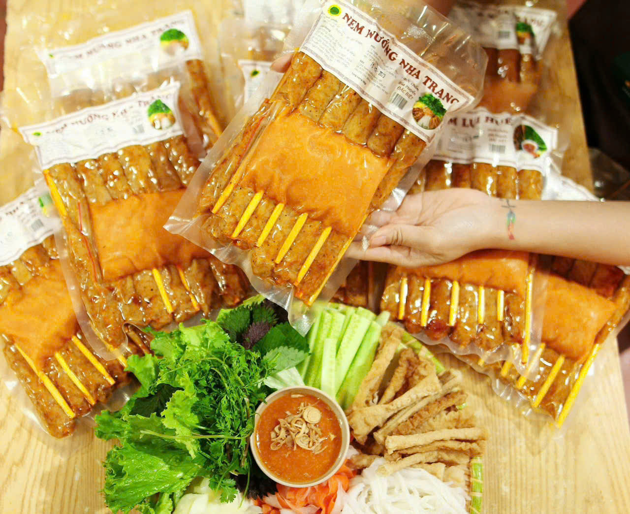 NEM NƯỚNG NHA TRANG (ĐẶC BIỆT)