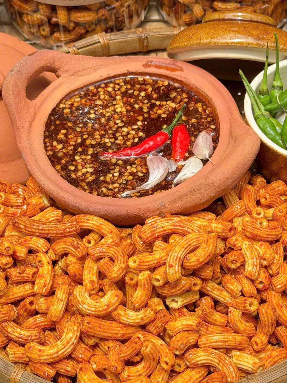 Nui rim mắm kẹo