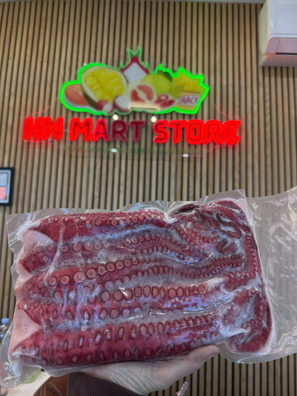 RÂU MỰC/ râu bạch tuột