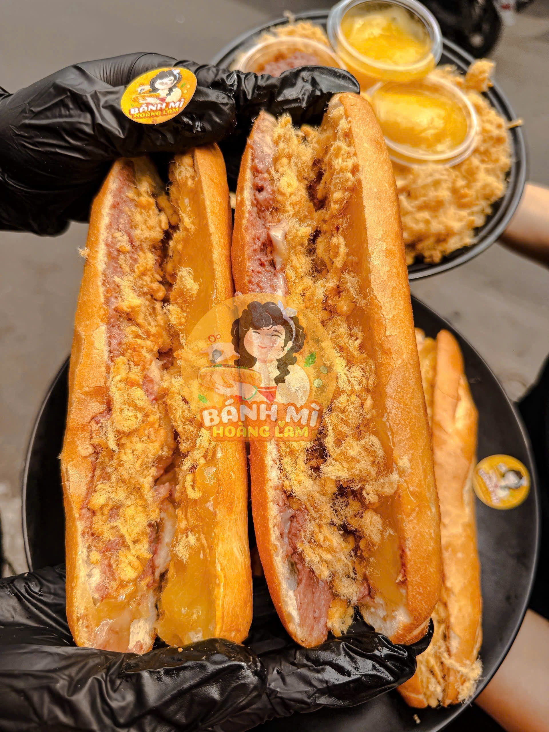 SET BÁNH MÌ QUE Hoàng Lam