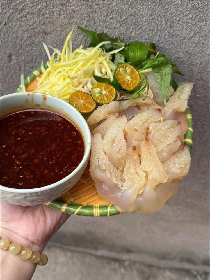 SỨA CHÂN MÈO TƯƠI
