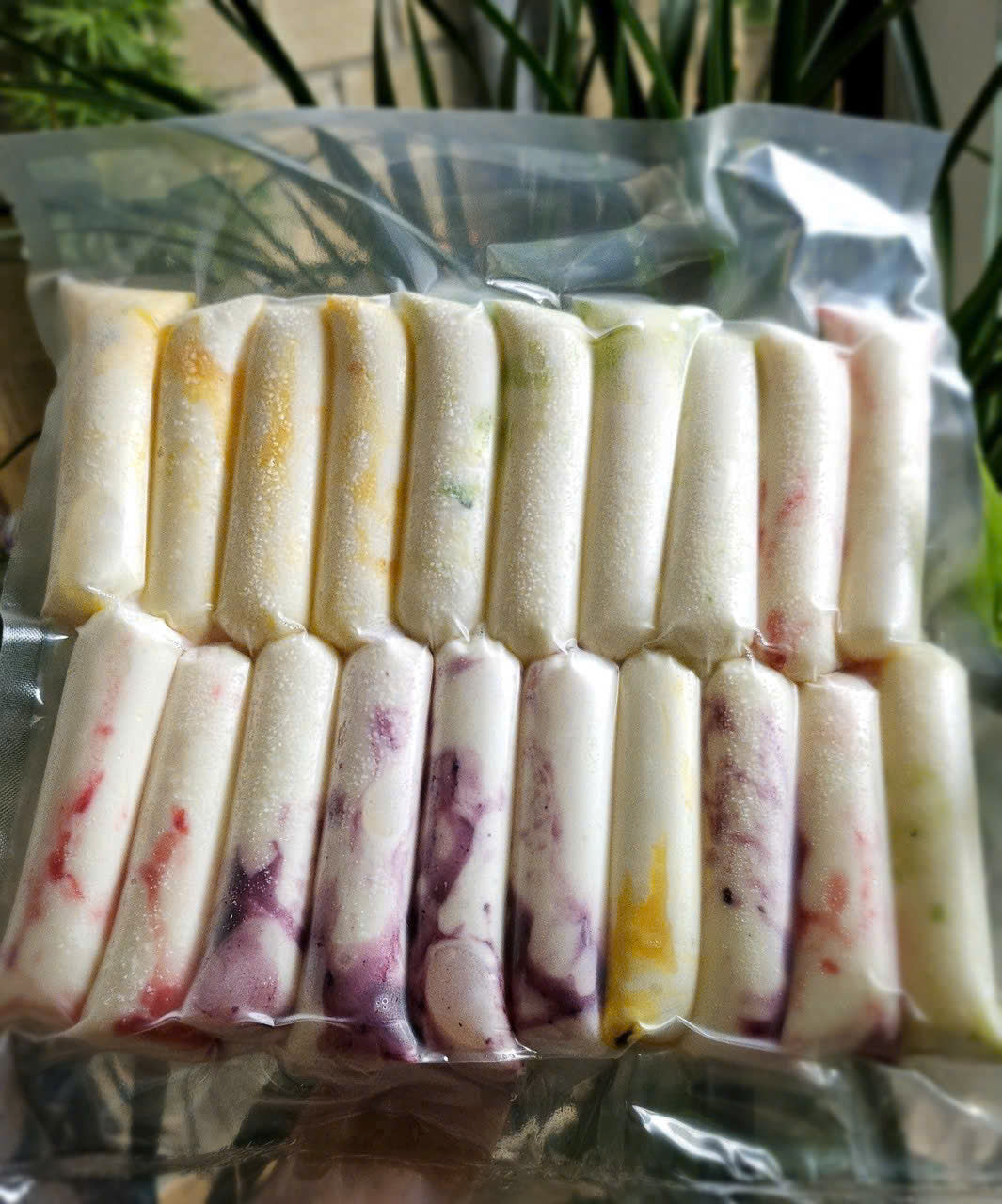 SỮA CHUA SỐT TRÁI CÂY - 10 bịch