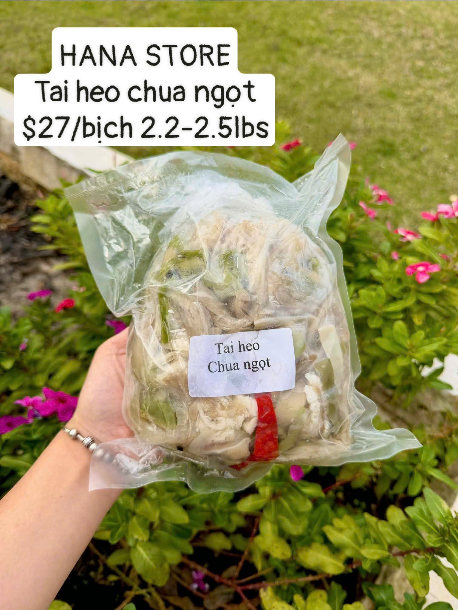 TAI HEO CHUA NGỌT