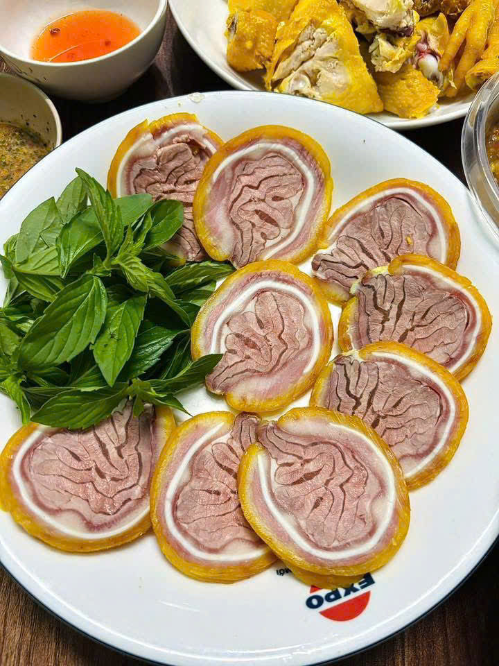 TAI HEO CUỘN BẮP BÒ