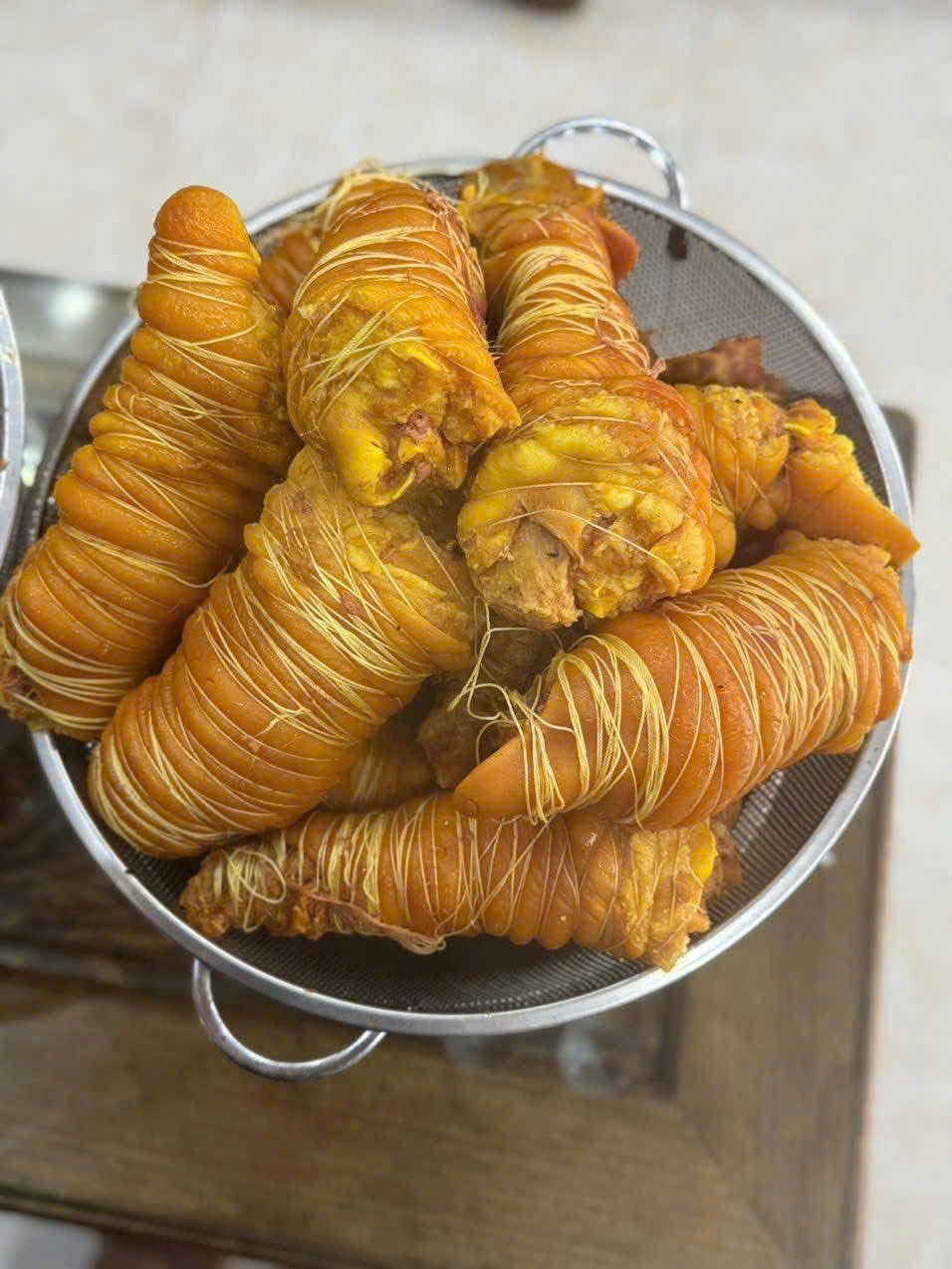 TAI HEO CUỘN BẮP BÒ