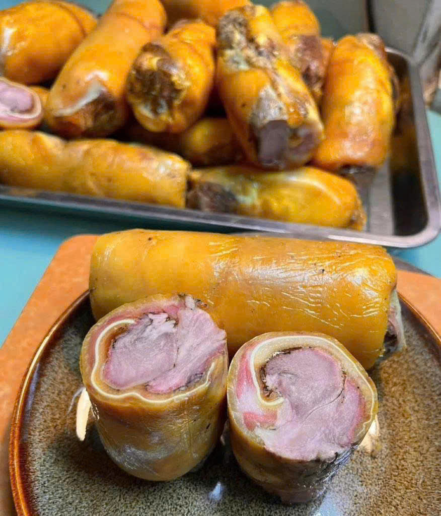 TAI HEO CUỘN LƯỠI Ủ THẢO MỘC