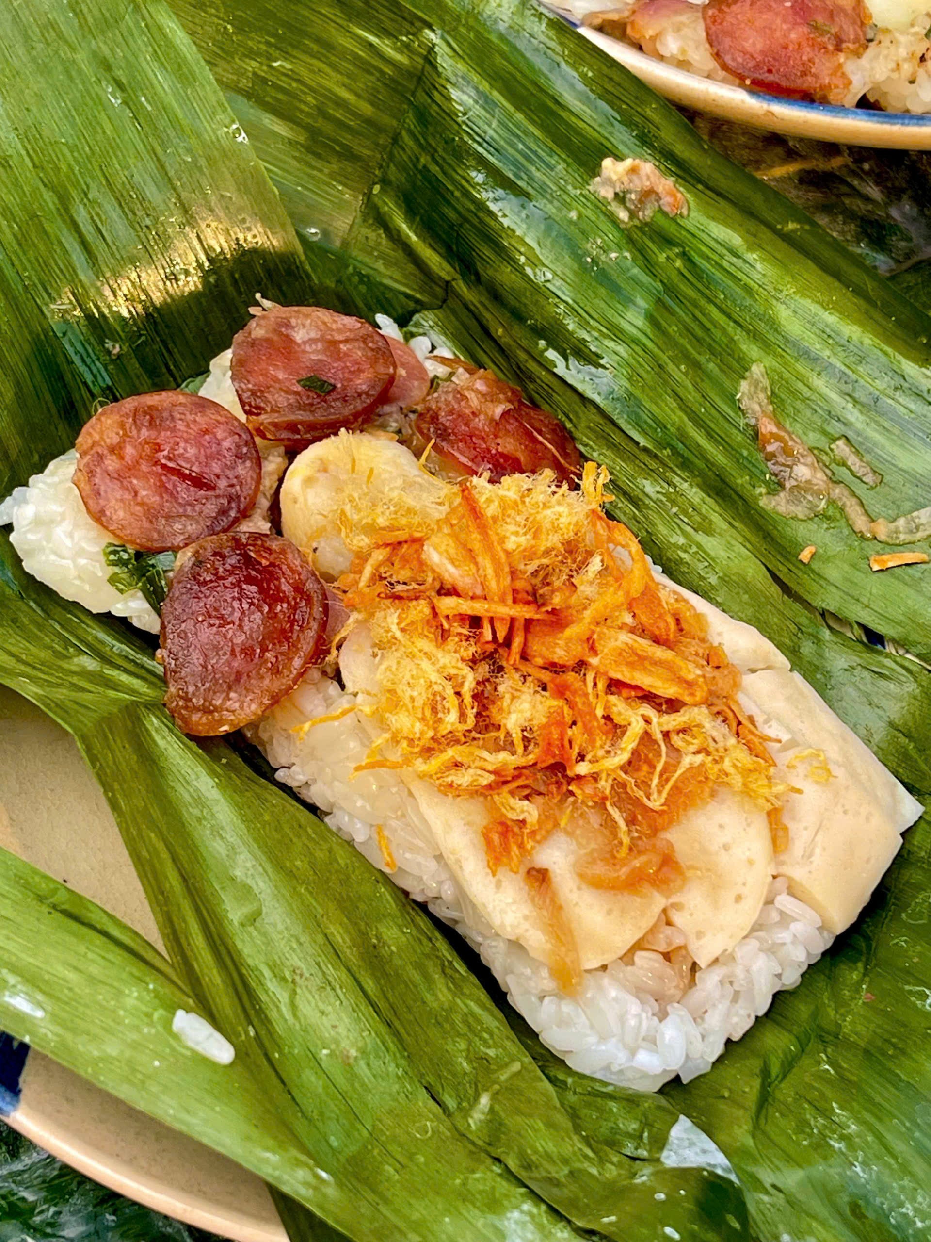 Xôi mặn lá chuối