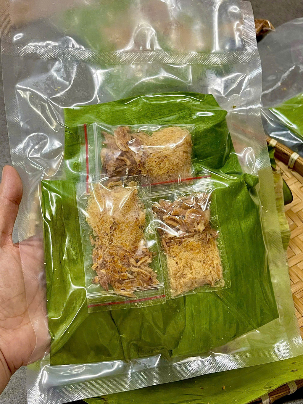 Xôi mặn lá chuối