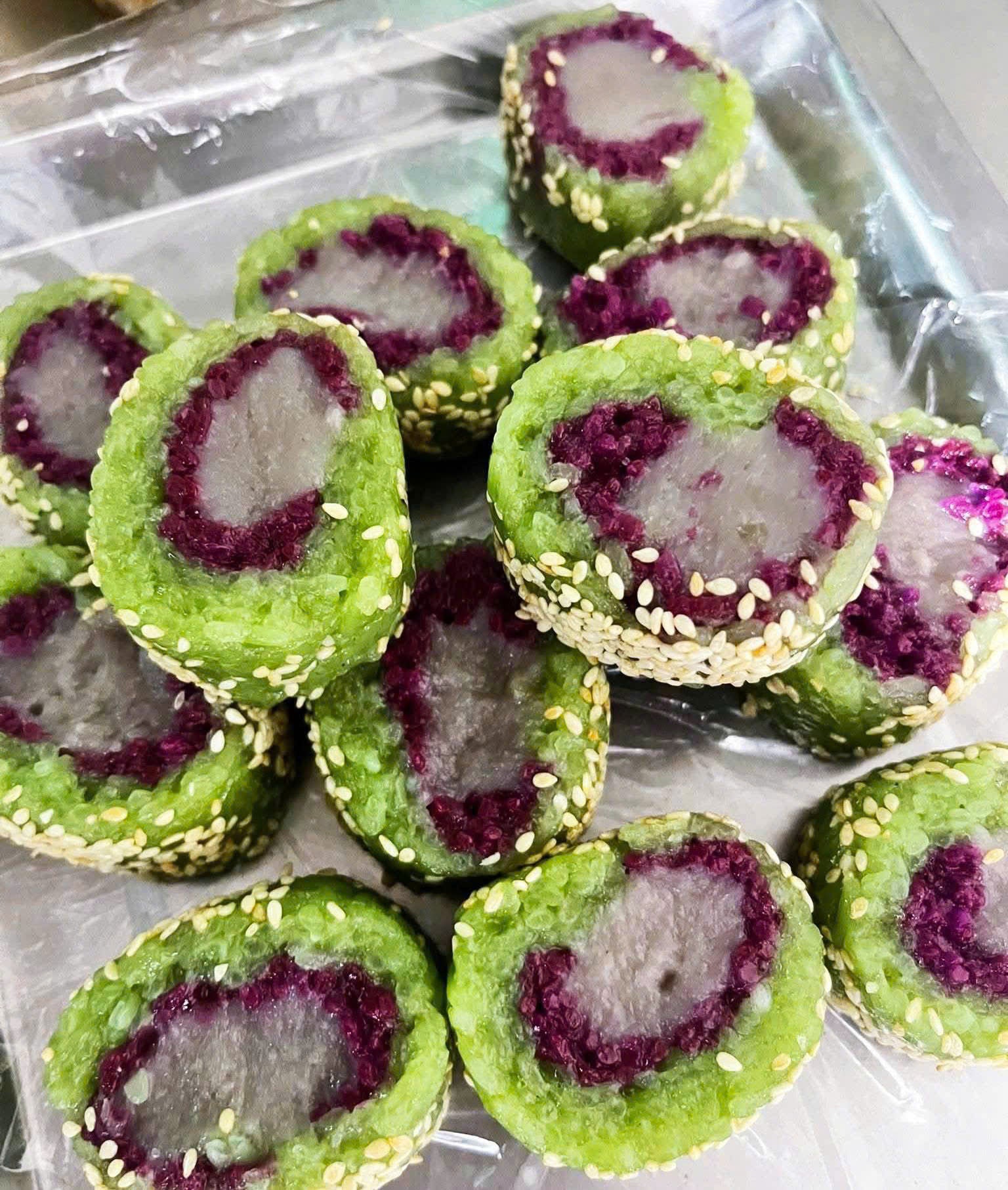 XÔI VỊ CUỘN NHÂN MÔN - DỪA NON